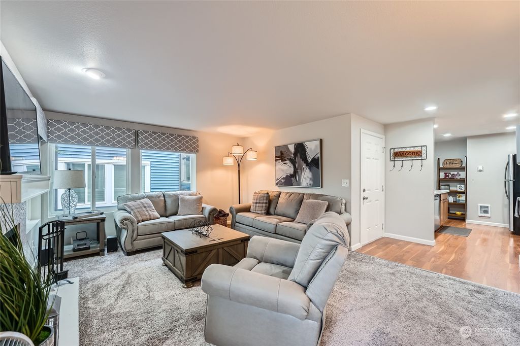 Photo of 26339 116th Avenue SE #I205, Kent, WA 98030 (MLS # 2323706)