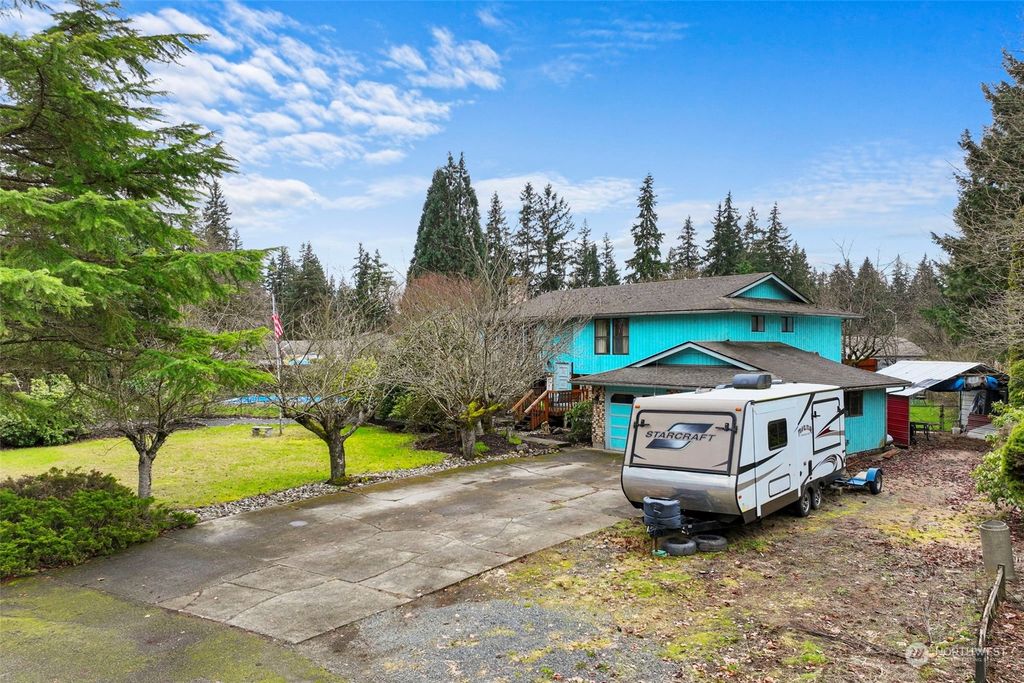 Photo of 4524 124th Place NE, Marysville, WA 98271 (MLS # 2203177)