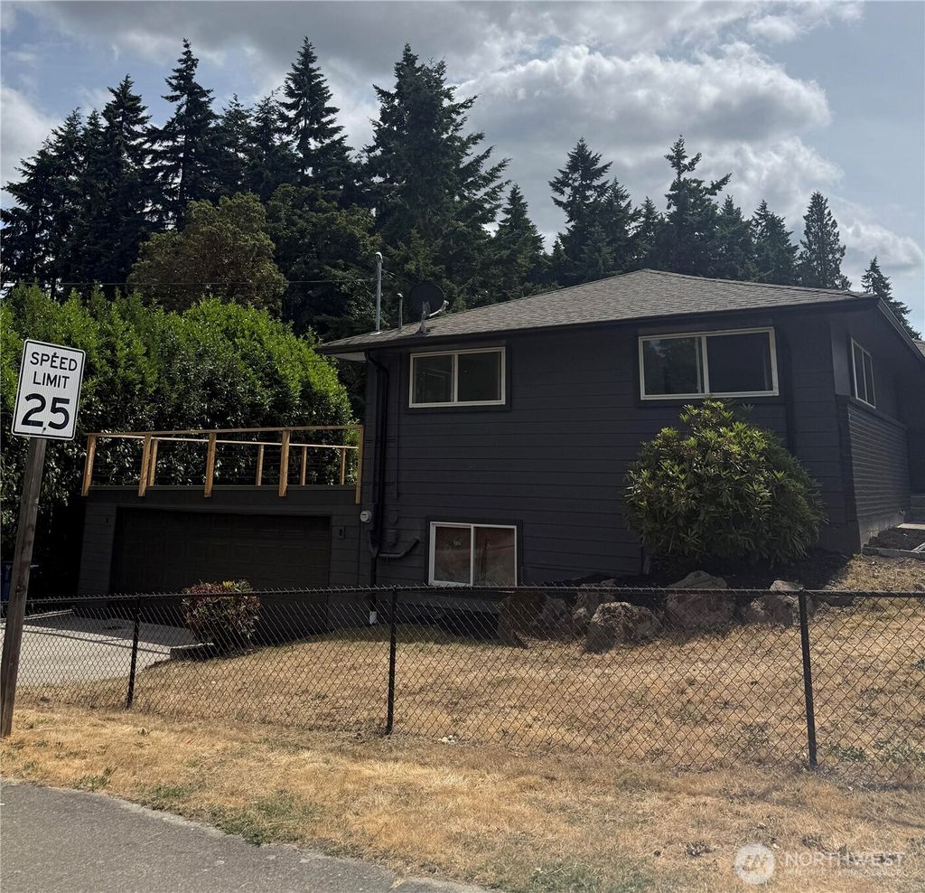 Photo of 16604 32nd Avenue S, SeaTac, WA 98188 (MLS # 2405318)