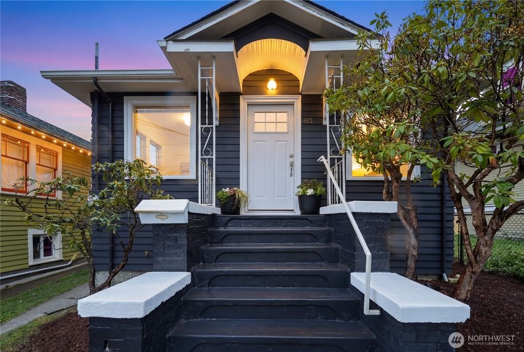 Photo of 415 NE 60th Street, Seattle, WA 98115 (MLS # 2488635)