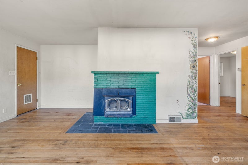 1211 N 173rd Street