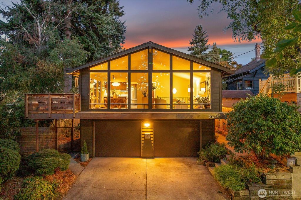 Photo of 2604 12th Avenue W, Seattle, WA 98119 (MLS # 2436620)