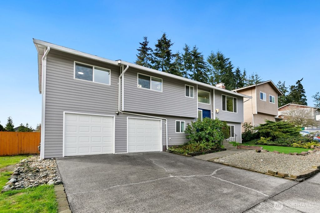 Photo of 12523 NE 154th Street, Woodinville, WA 98072 (MLS # 2354057)