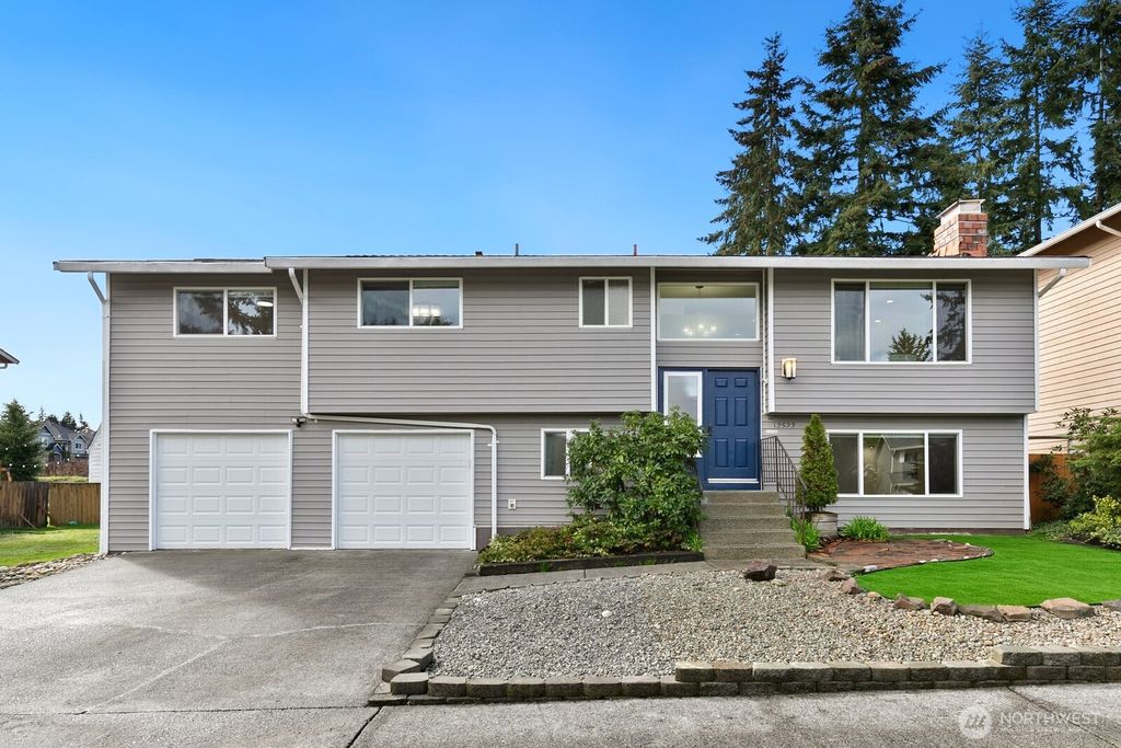 Photo of 12523 NE 154th Street, Woodinville, WA 98072 (MLS # 2354057)