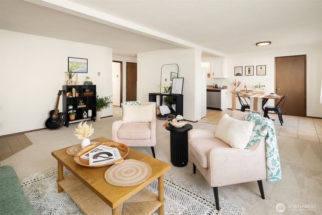 Photo of 1612 33rd Street #104, Everett, WA 98201 (MLS # 2472399)