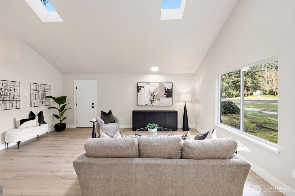 Photo of 7215 54th Avenue NW, Gig Harbor, WA 98335 (MLS # 2497649)