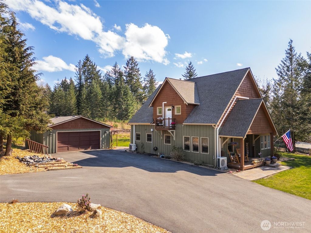 Photo of 6706 83rd Lane SE, Olympia, WA 98513 (MLS # 2505209)