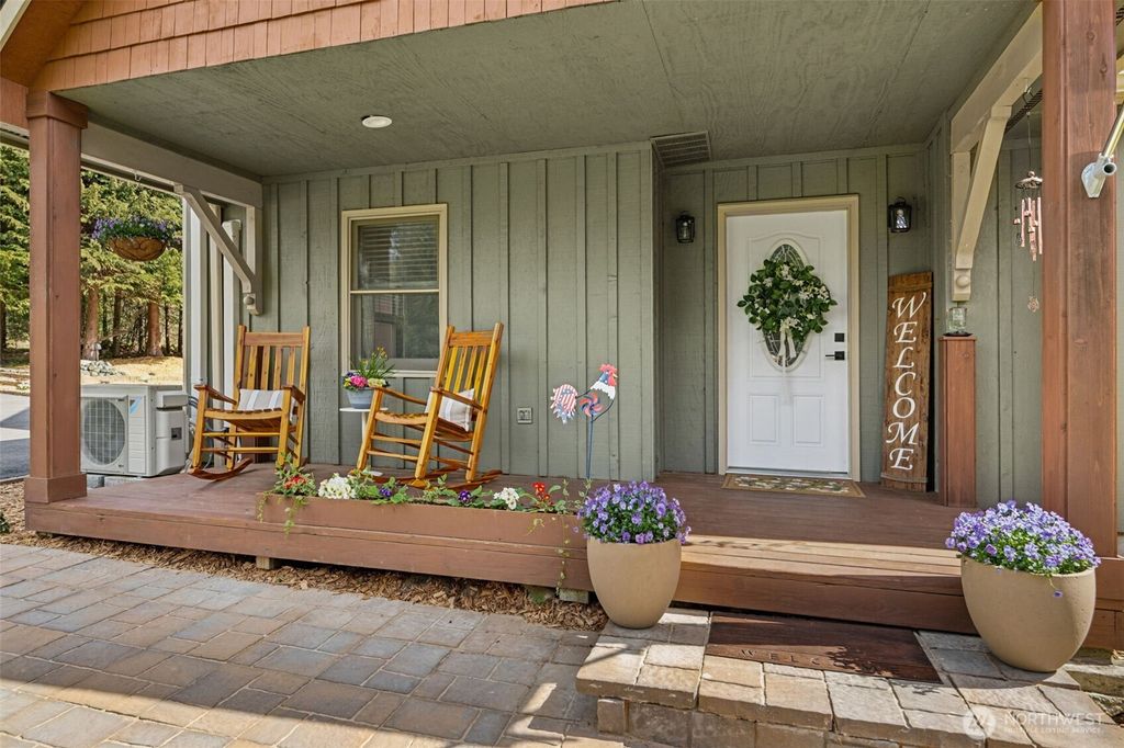 Photo of 6706 83rd Lane SE, Olympia, WA 98513 (MLS # 2505209)