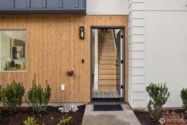 5716 14th Avenue NW, Seattle