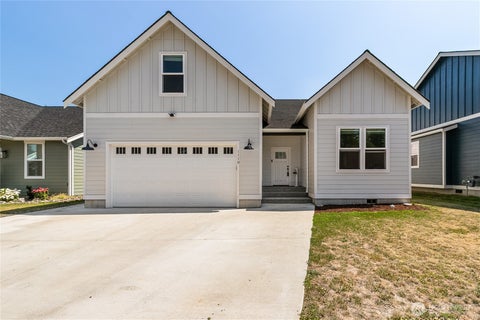 Photo of 1110 Night Hawk Way Way, Everson, WA 98247 (MLS # 2559072)