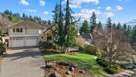 Photo of 5814 149th Avenue SE, Bellevue, WA 98006 (MLS # 2471327)