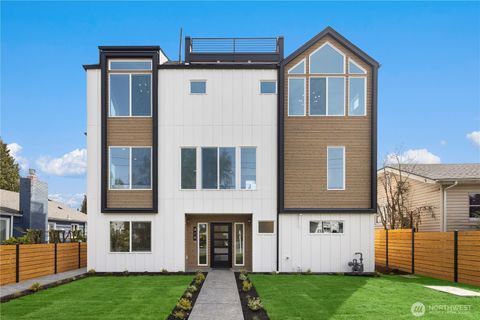 Photo of 319 NW 87th Street, Seattle, WA 98117 (MLS # 2511193)