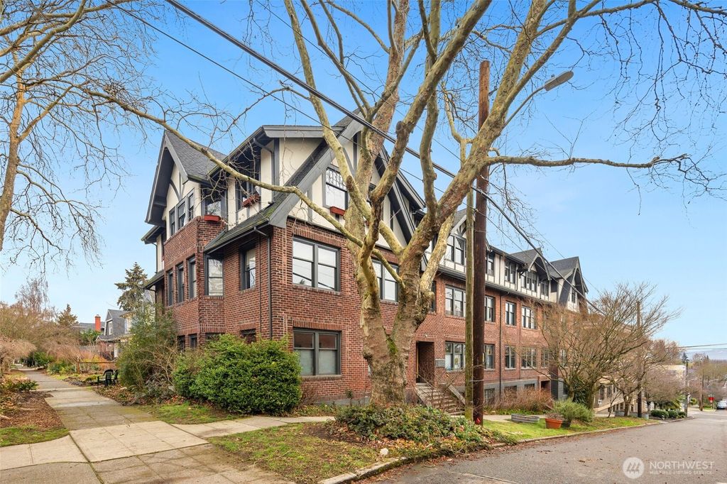 Photo of 1810 E Republican Street #8, Seattle, WA 98112 (MLS # 2333226)