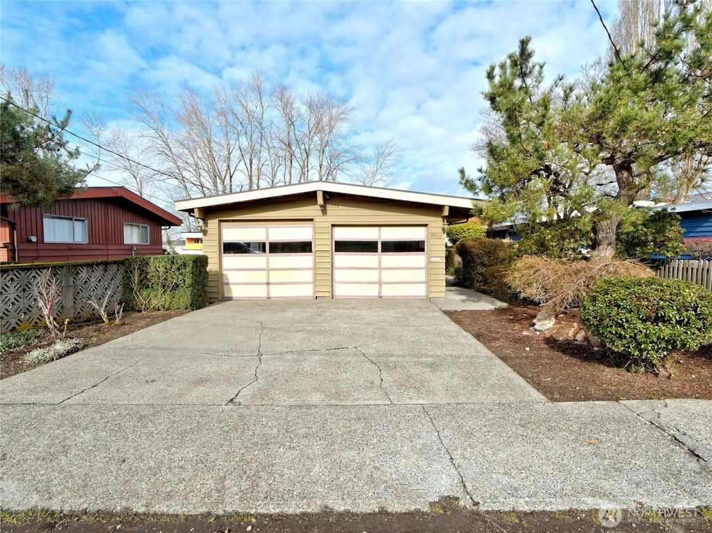 Photo of 5538 S Norfolk Street, Seattle, WA 98118 (MLS # 2480440)