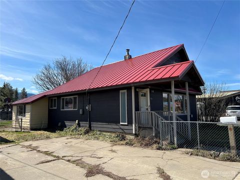 Photo of 508 E First Street, Cle Elum, WA 98922 (MLS # 2492543)