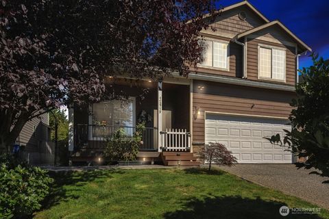 Photo of 12519 17th Avenue SE, Everett, WA 98208 (MLS # 2427111)