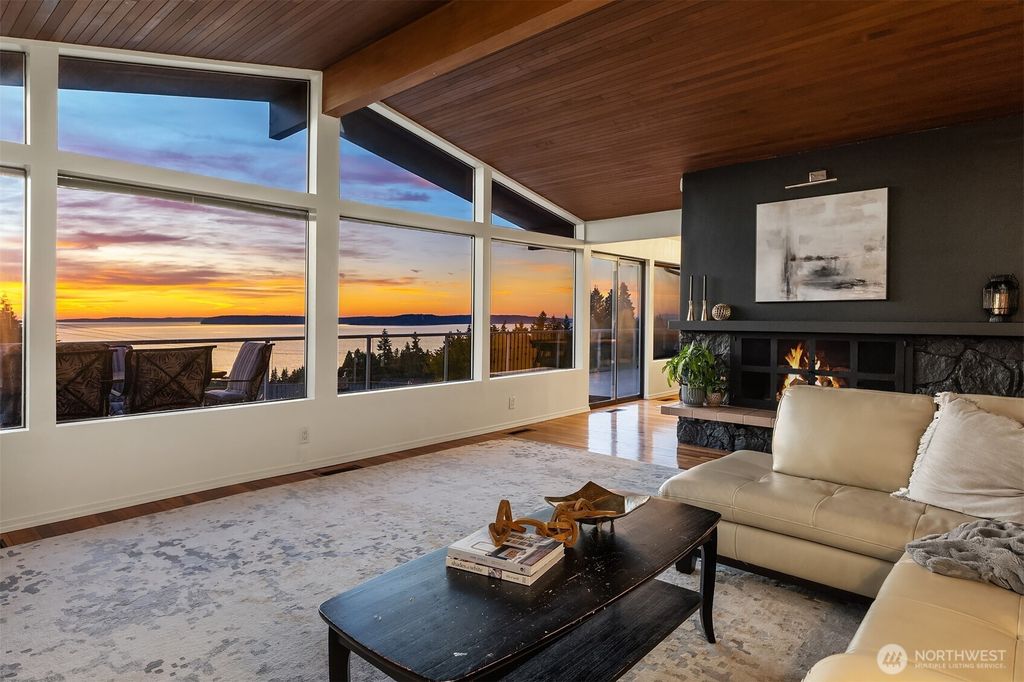 Photo of 8717 182nd Place SW, Edmonds, WA 98026 (MLS # 2396935)