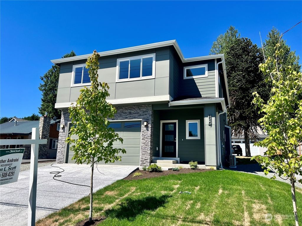 Photo of 6520 Wetmore Avenue, Everett, WA 98203 (MLS # 2243476)