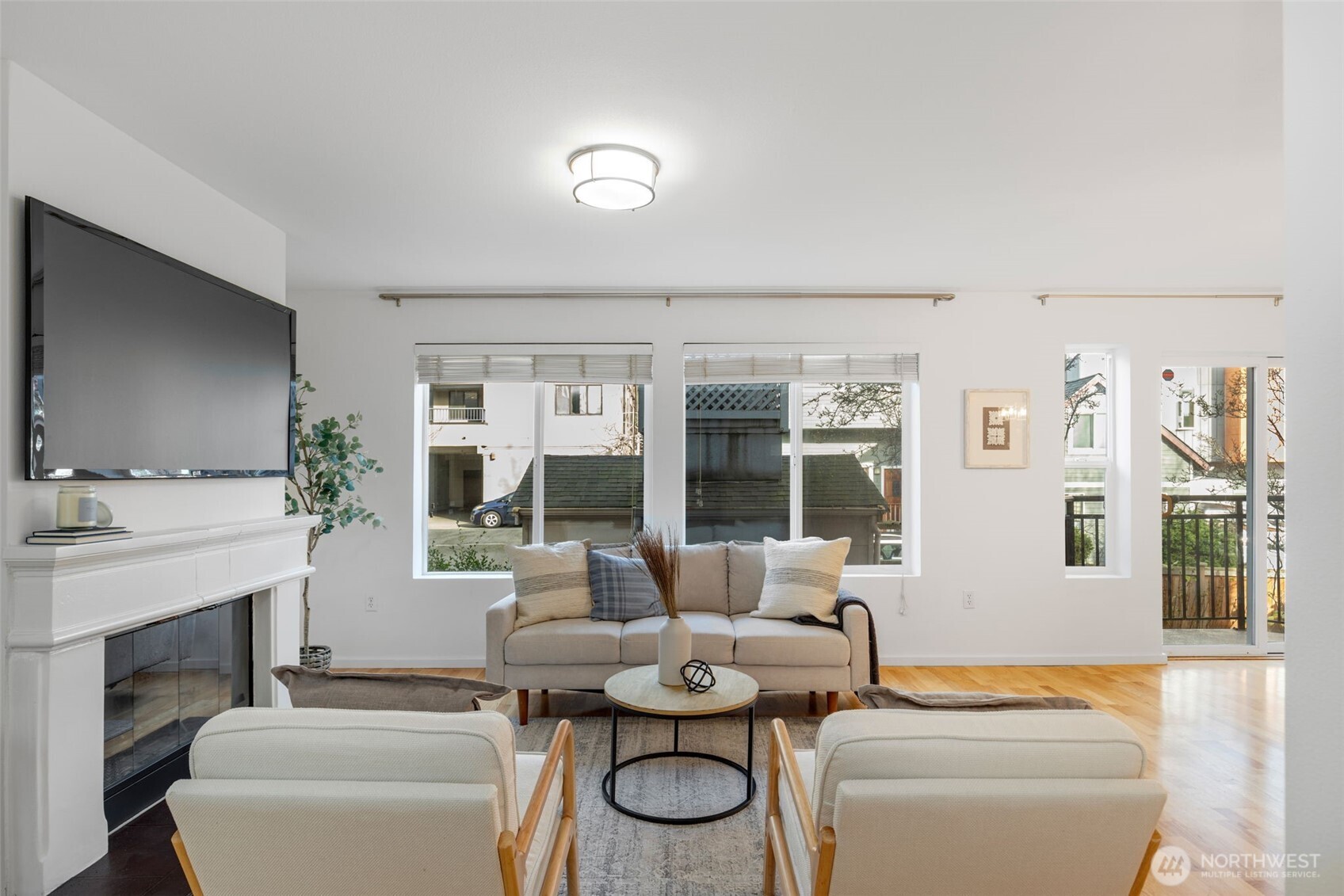 500 Aloha Street 211