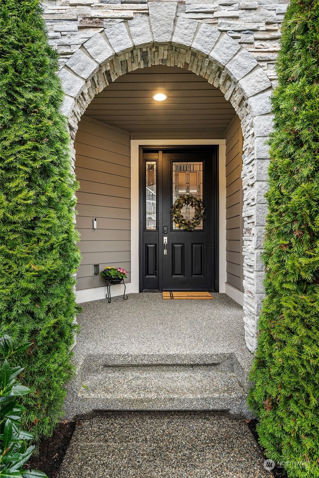 Photo of 11883 162nd Court NE, Redmond, WA 98052 (MLS # 2195172)