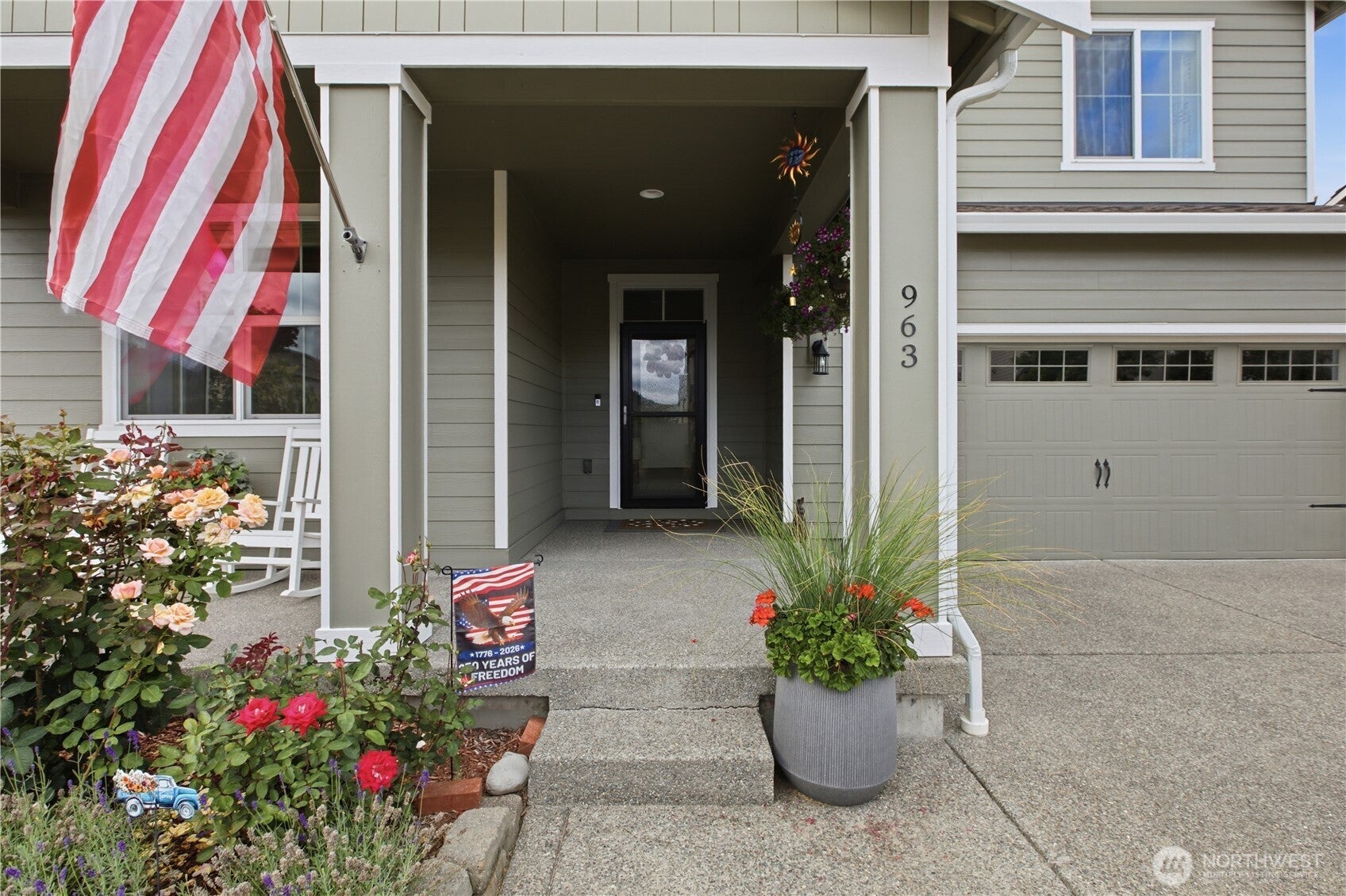 963 Bondgard Avenue