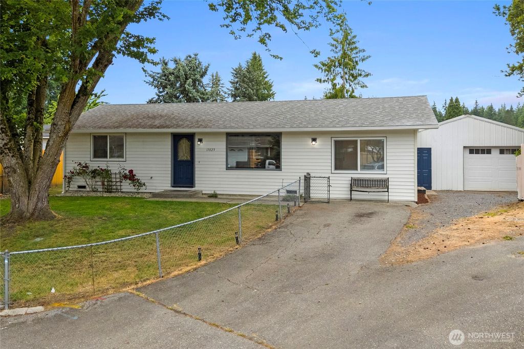 Photo of 17625 34th Avenue NE, Arlington, WA 98223 (MLS # 2398395)