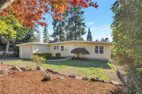 Photo of 16237 SE 7th Street, Bellevue, WA 98008 (MLS # 2596372)