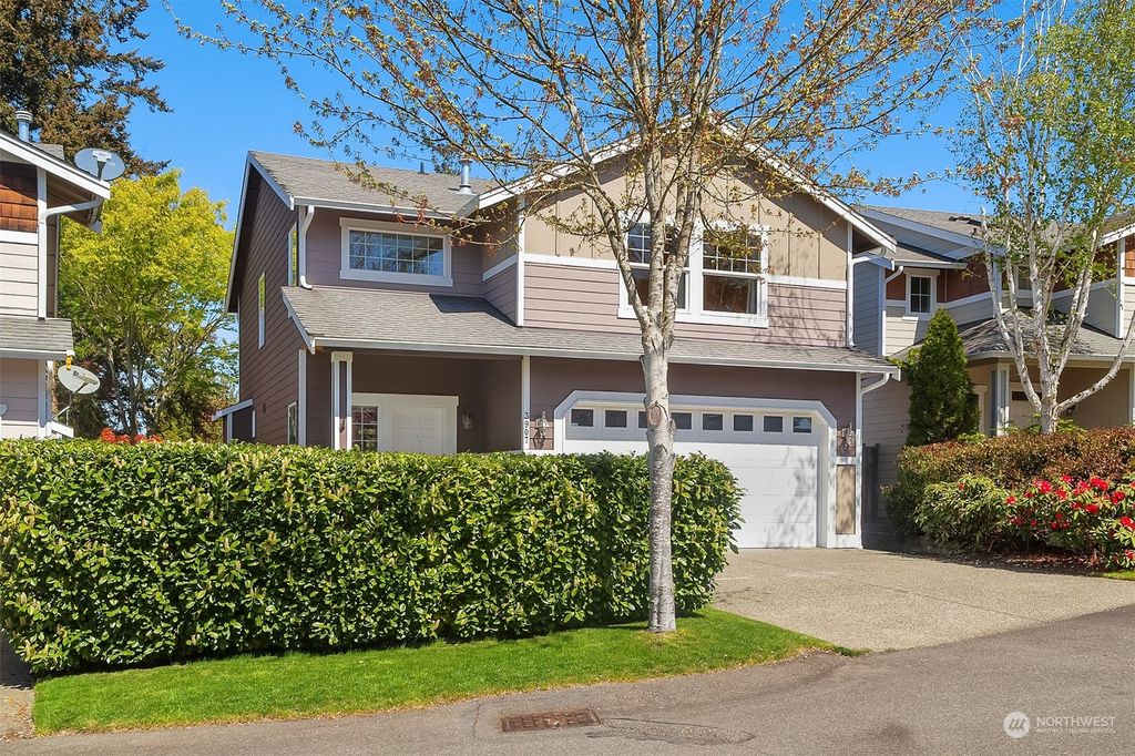 Photo of 3907 147th Street SW, Lynnwood, WA 98087 (MLS # 2227240)