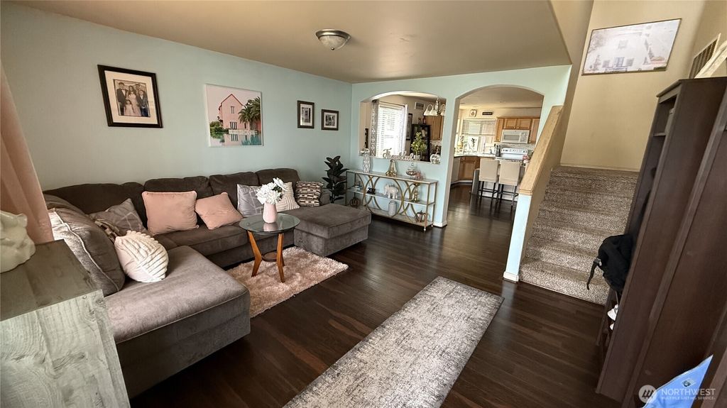 Photo of 1518 104th St S ST, Tacoma, WA 98444 (MLS # 2521394)