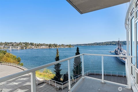 Photo of 320 Washington Avenue #307, Bremerton, WA 98337 (MLS # 2584713)