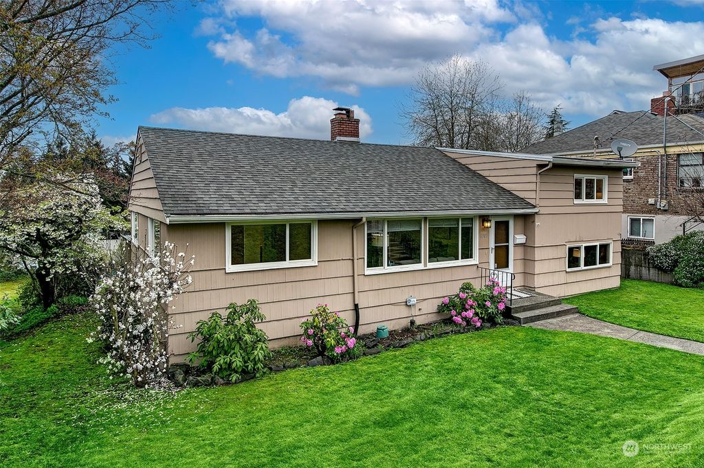 Photo of 8907 2nd Avenue NE, Seattle, WA 98115 (MLS # 2214755)