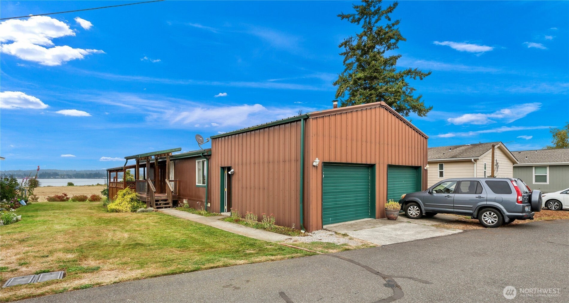 8585 Harborview Road 5