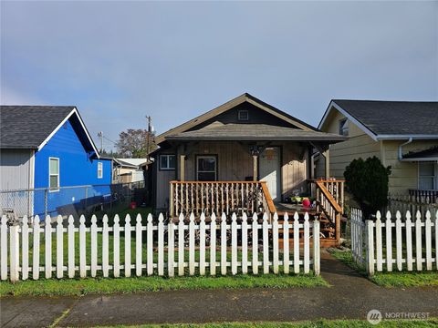 Photo of 1332 Central Blvd Blvd, Centralia, WA 98531 (MLS # 2492203)