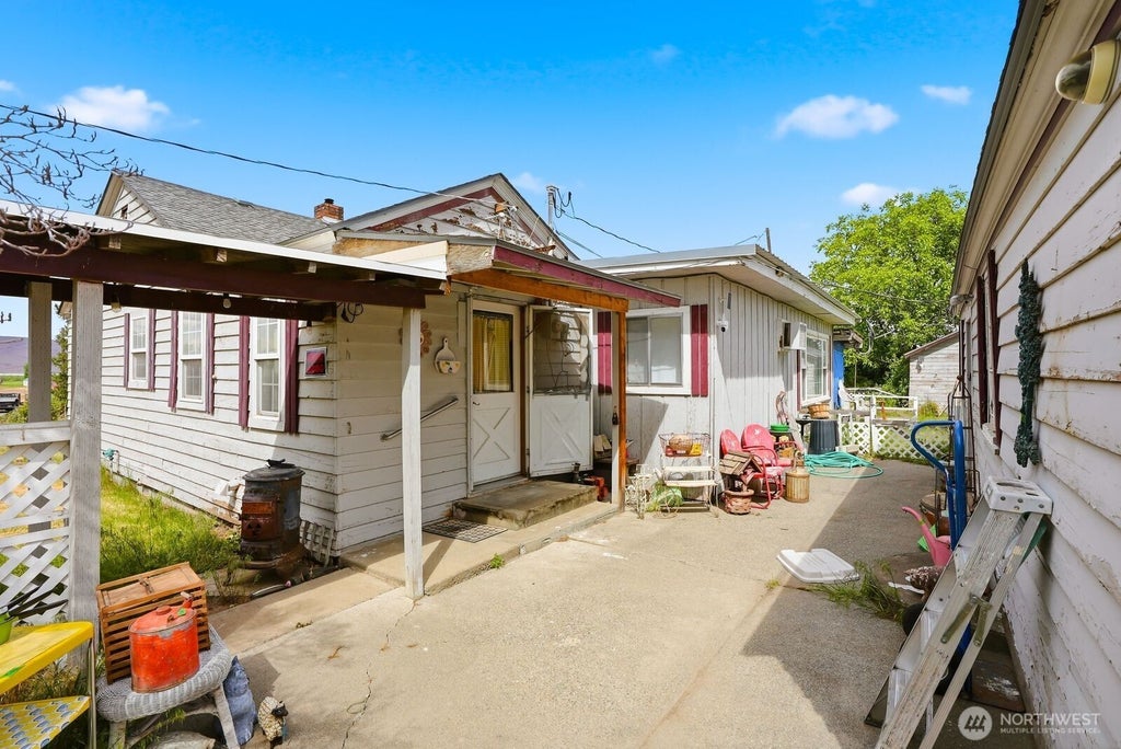 Photo of 1580 N Cottonwood Road, Yakima, WA 98908 (MLS # 2547501)