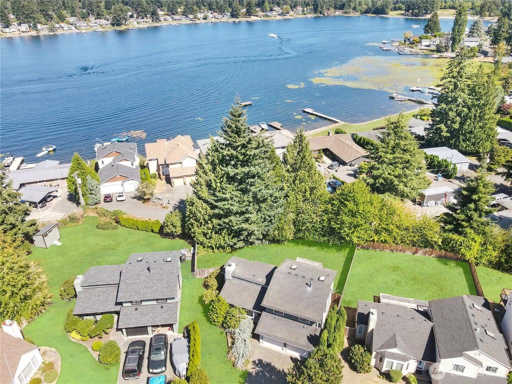 Photo of 26910 138th Avenue SE, Kent, WA 98042 (MLS # 2571834)