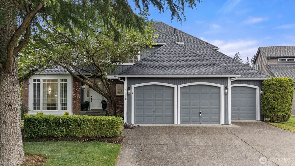 Photo of 11418 32nd Drive SE, Everett, WA 98208 (MLS # 2527651)