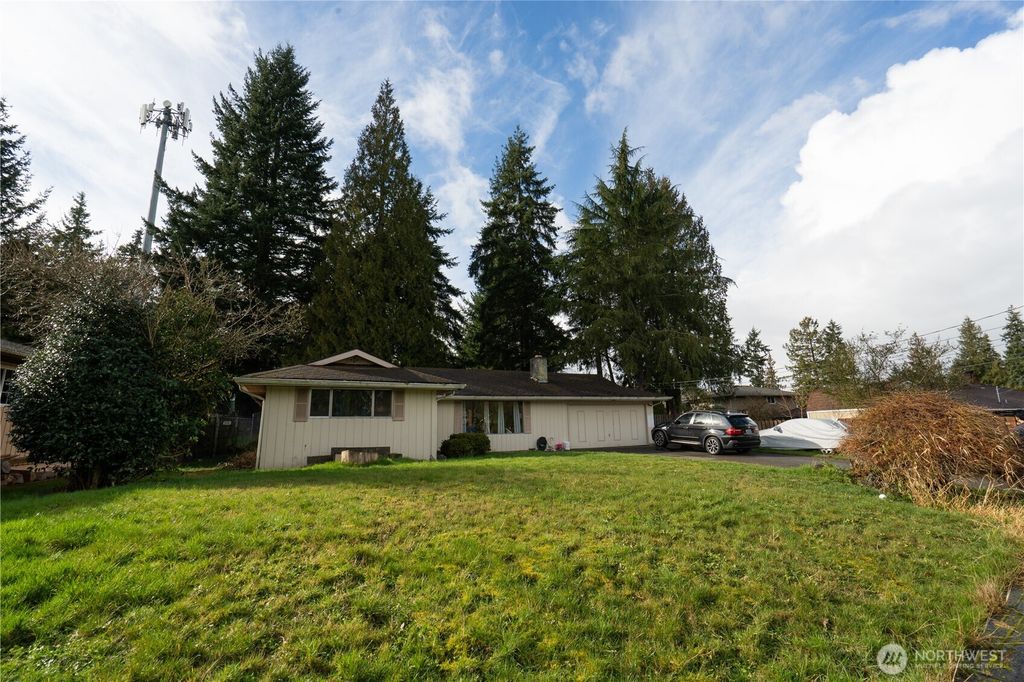 Photo of 9420 24th Avenue SE, Everett, WA 98208 (MLS # 2483933)