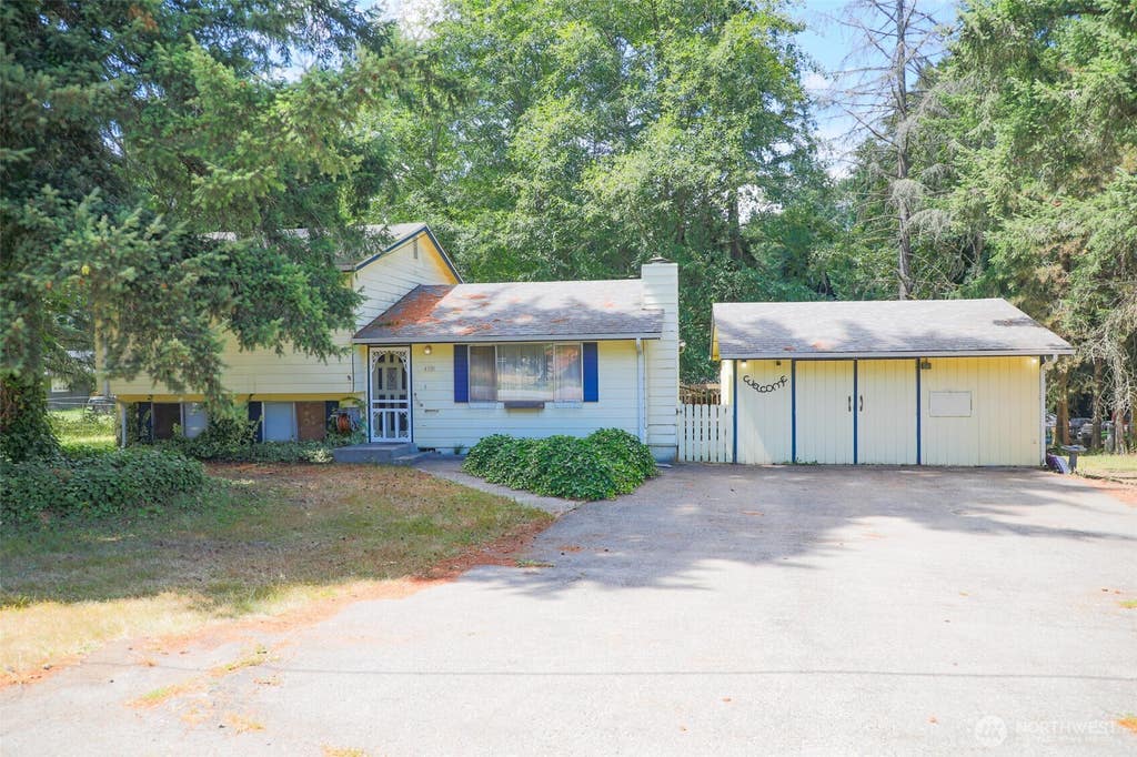Photo of 4391 SE Horstman Road, Port Orchard, WA 98366 (MLS # 2553518)