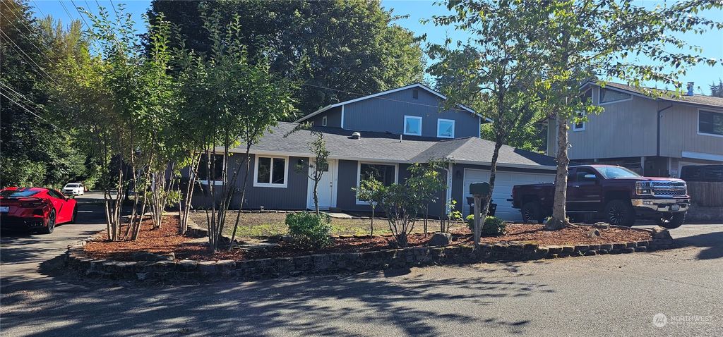 Photo of 12243 SE 199th Street, Kent, WA 98031 (MLS # 2275843)