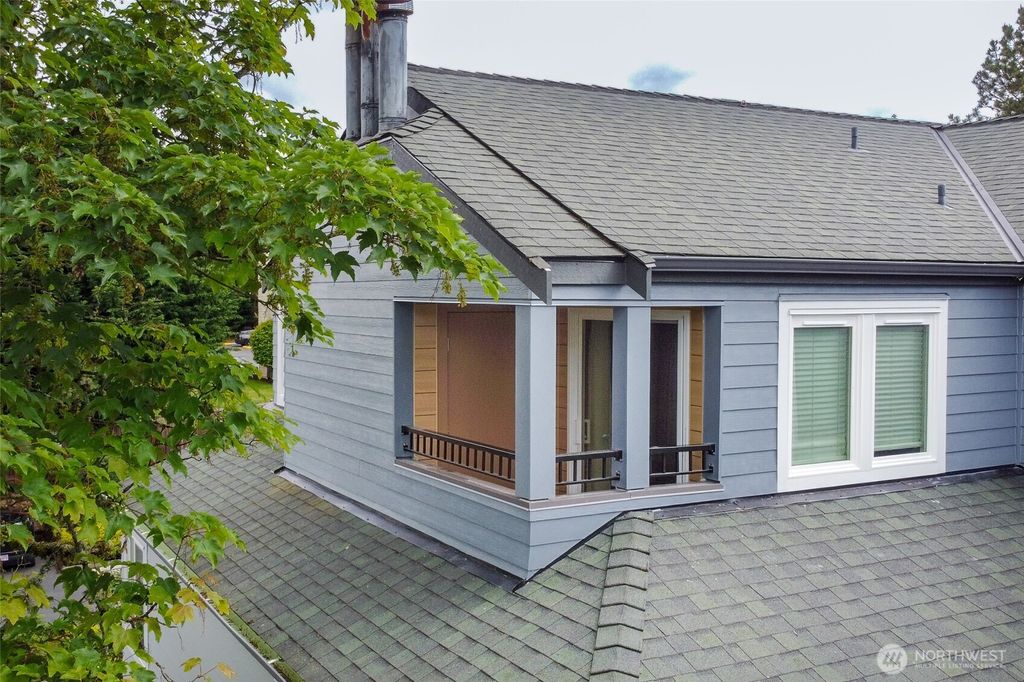 Photo of 20320 Bothell-Everett Highway #D301, Bothell, WA 98012 (MLS # 2372387)