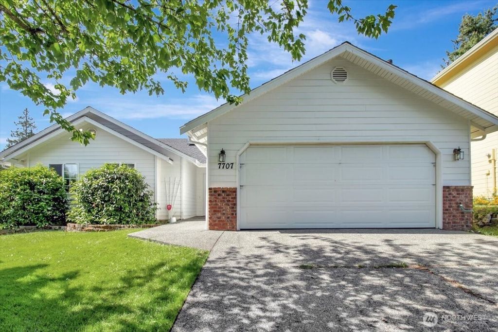 Photo of 7707 Kestrel Court, Arlington, WA 98223 (MLS # 2380851)