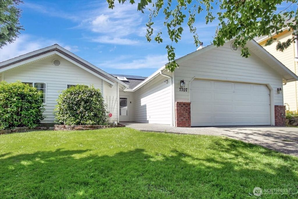 Photo of 7707 Kestrel Court, Arlington, WA 98223 (MLS # 2380851)
