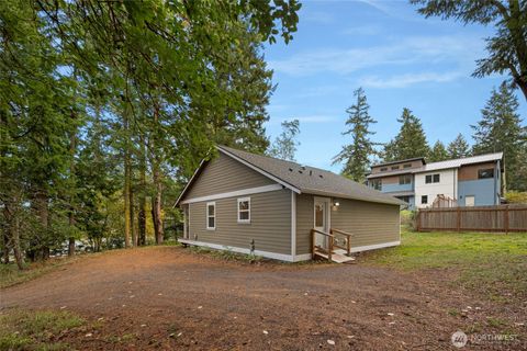 Photo of 1011 Harbor View Place, Friday Harbor, WA 98250 (MLS # 2454128)
