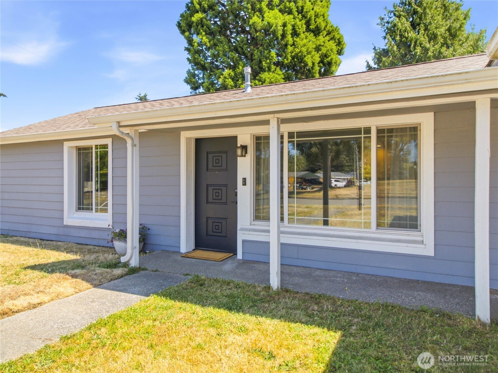5102 N Mance