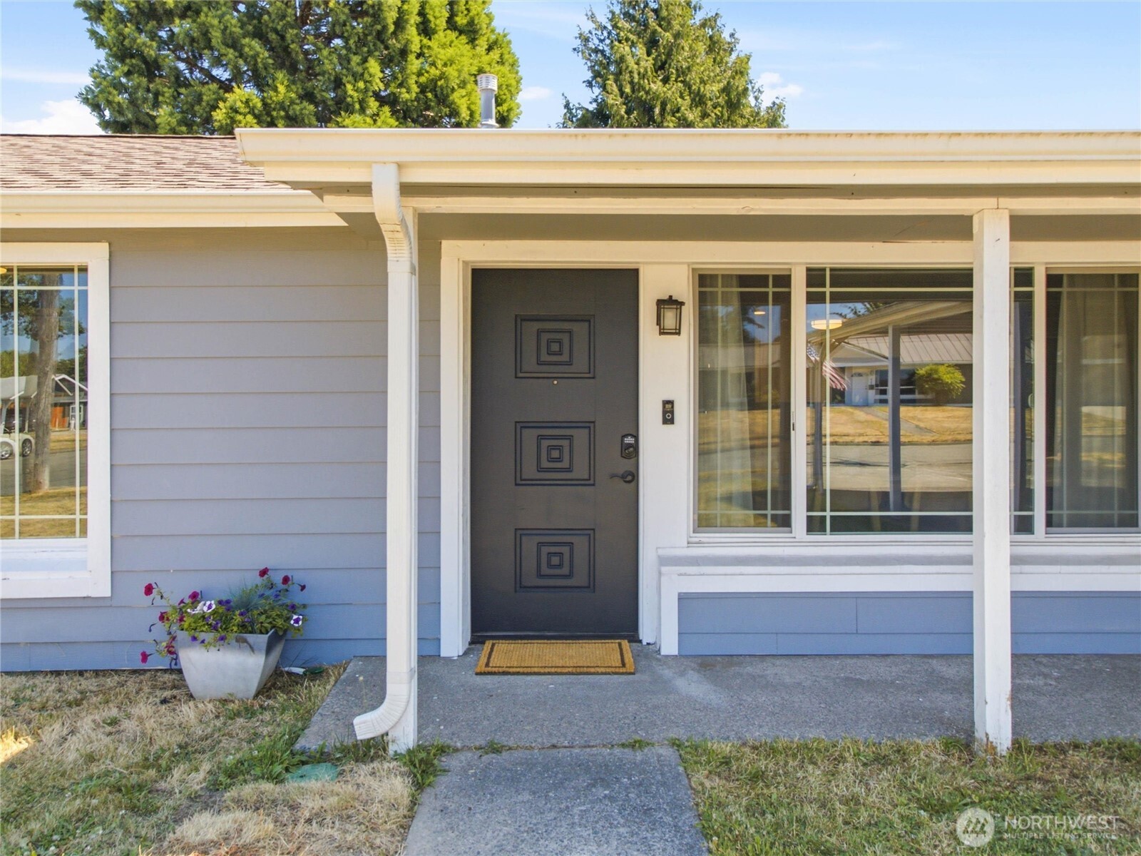 5102 N Mance