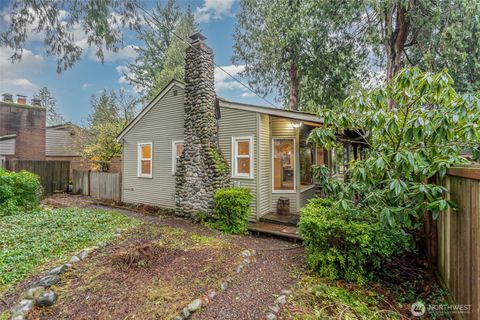 Photo of 3844 NE 87th Street, Seattle, WA 98115 (MLS # 2523063)