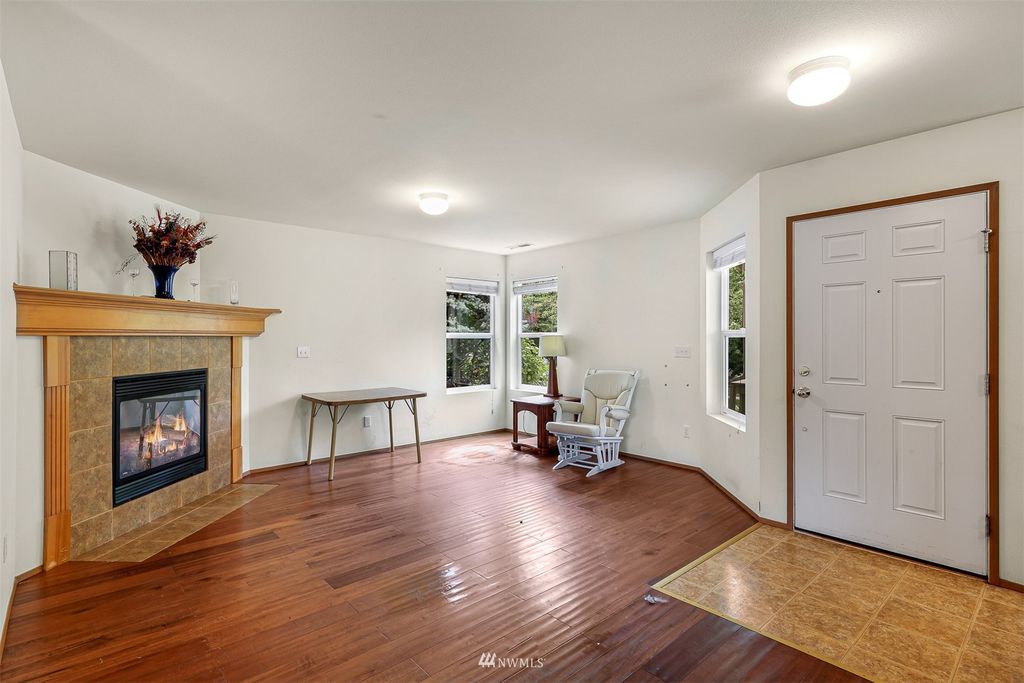 Photo of 6414 Silent Creek Avenue SE, Snoqualmie, WA 98065 (MLS # 1964153)