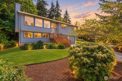 Photo of 3838 Cindy Lane, Bellingham, WA 98226 (MLS # 2520915)