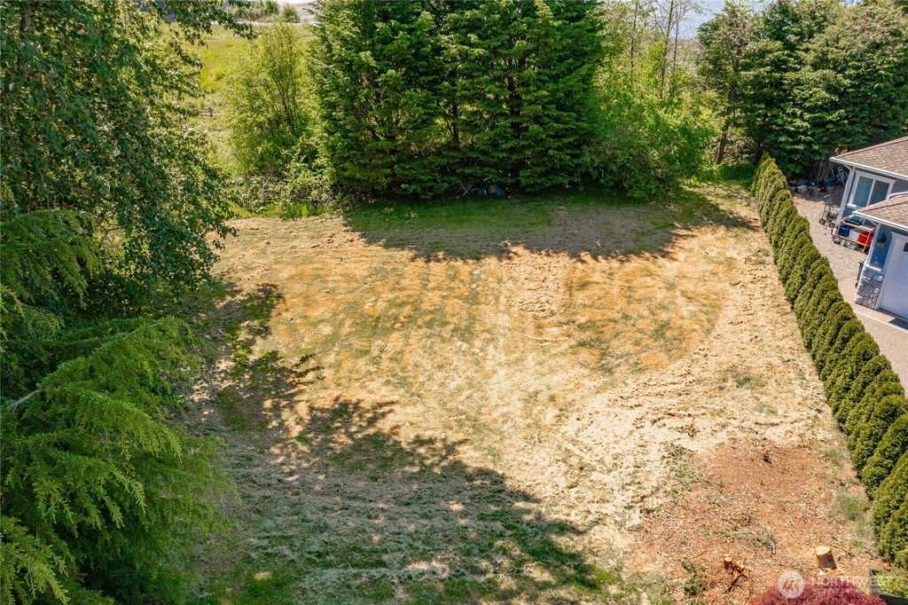 Photo of 16 Seaside Drive, Blaine, WA 98230 (MLS # 2486949)