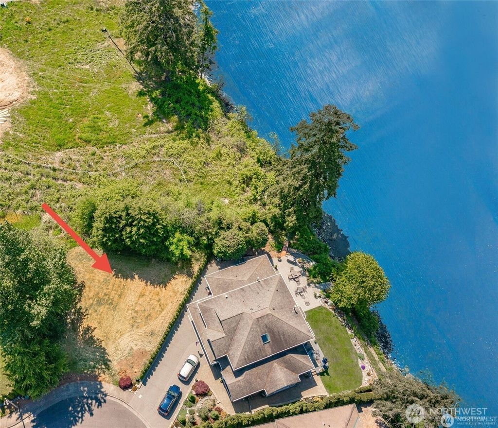 Photo of 16 Seaside Drive, Blaine, WA 98230 (MLS # 2486949)